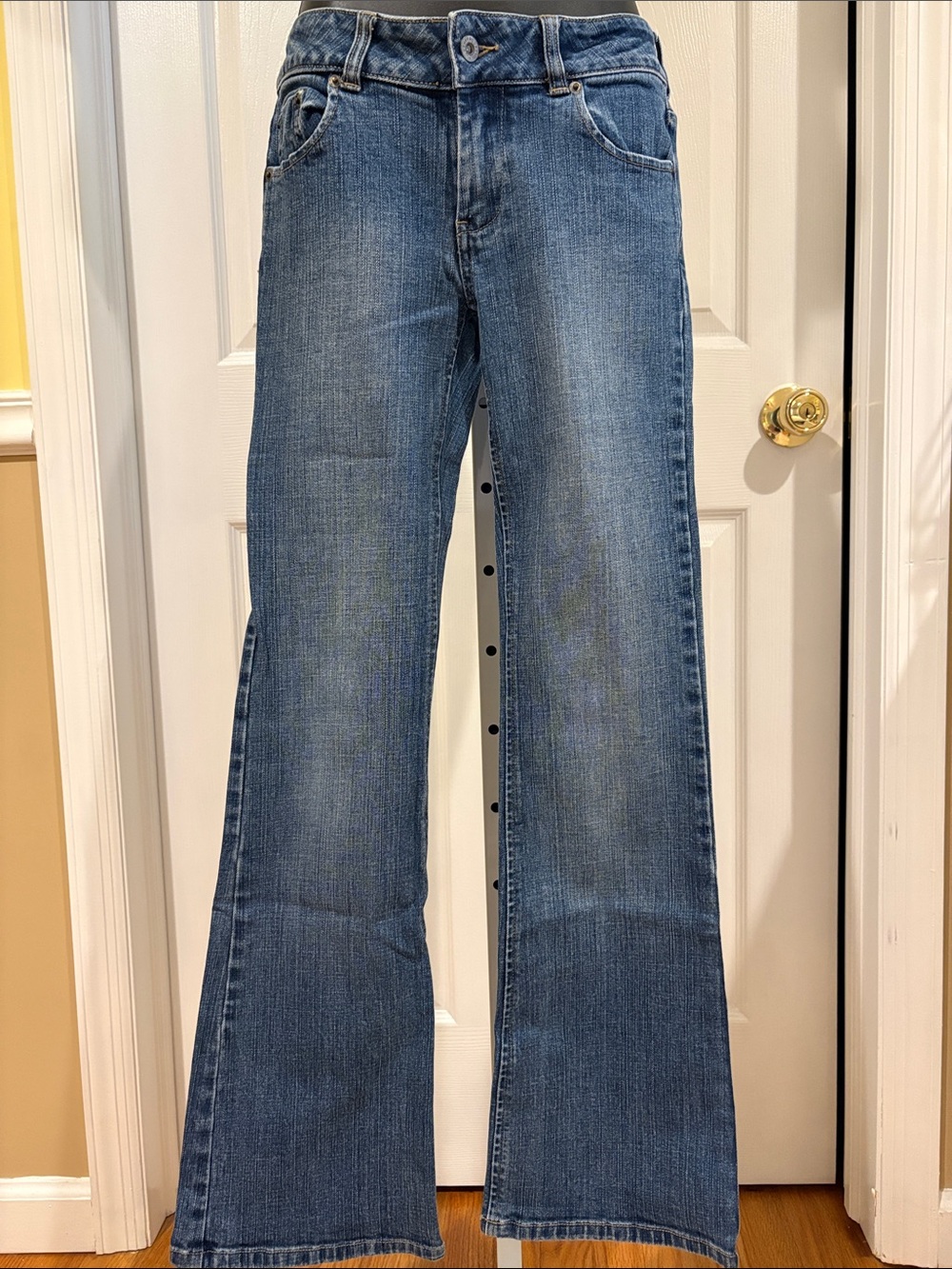 Buffalo Bootcut Jeans size 27